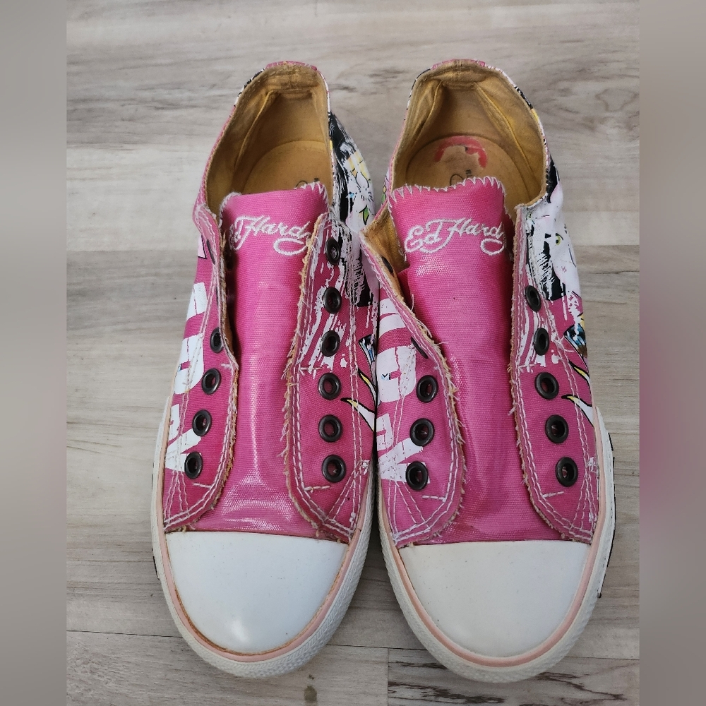 Brand New Pink Ed Hardy sneakers flats Womens Size 6 No Laces